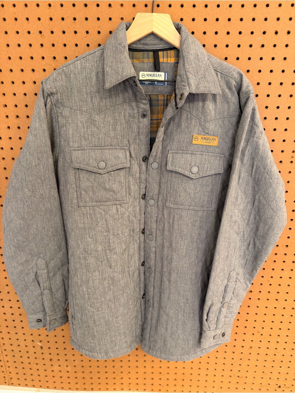 Magellan Outdoors Pro Quilted Snap Shirt Jacket Grey Flannel Lined Men's S